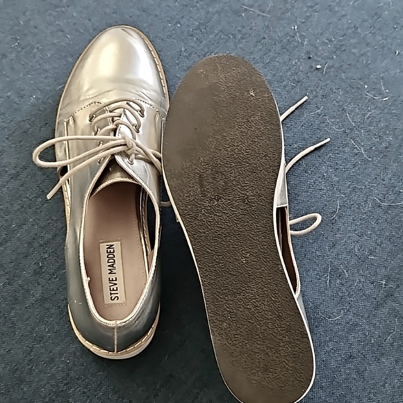 Steve Madden silver Revealed women's shoe platform size 10 never worn - Picture 4 of 5